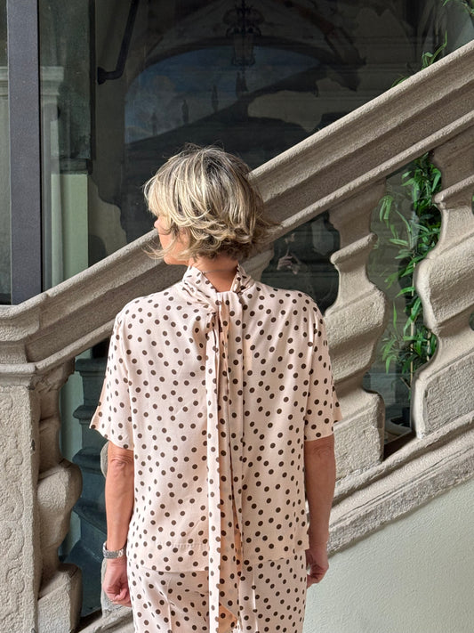 Camicia oriente pois