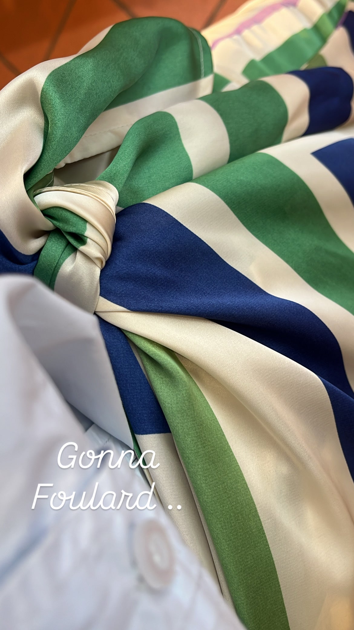 Gonna foulard