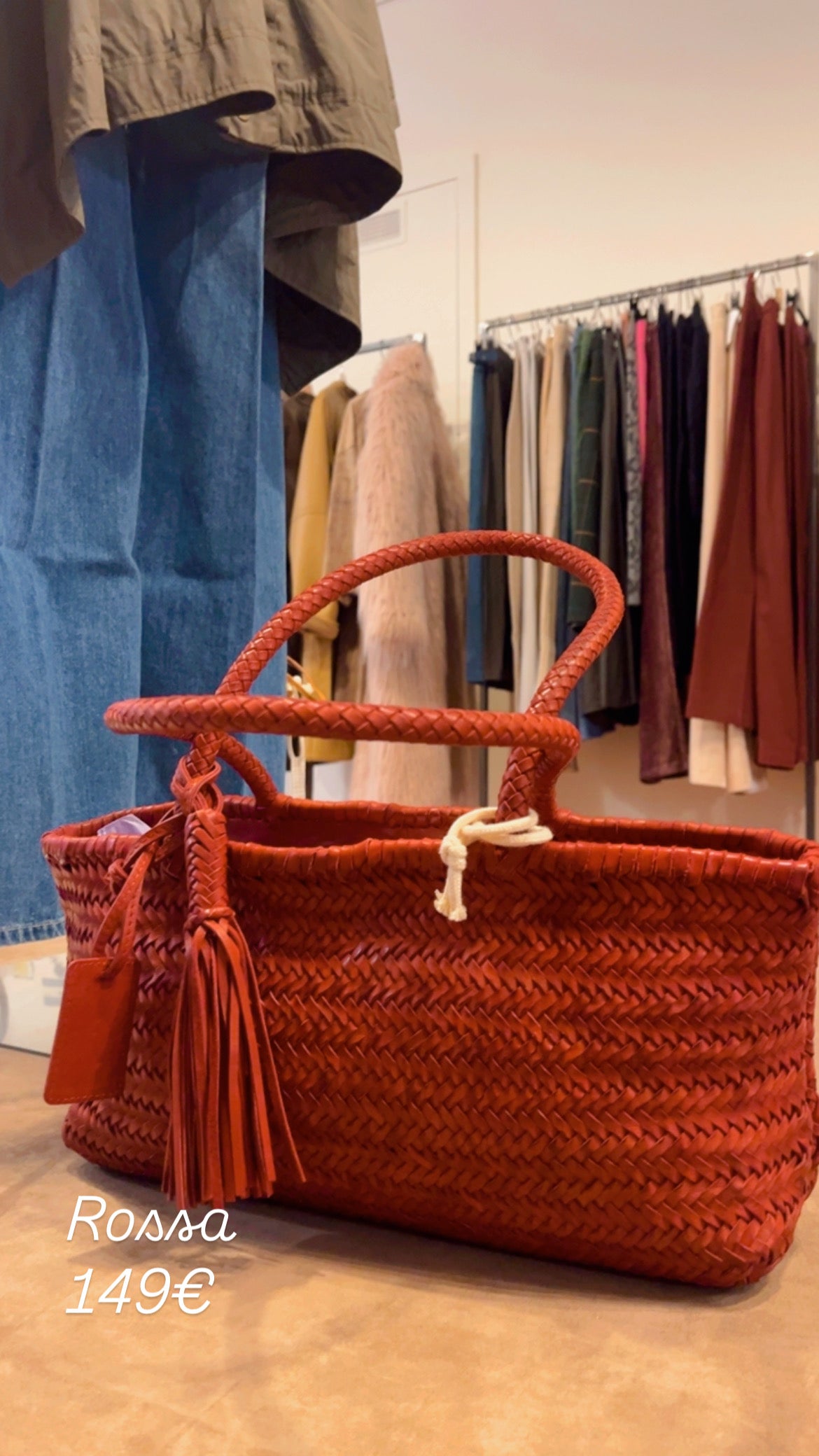 Borsa media intrecciata