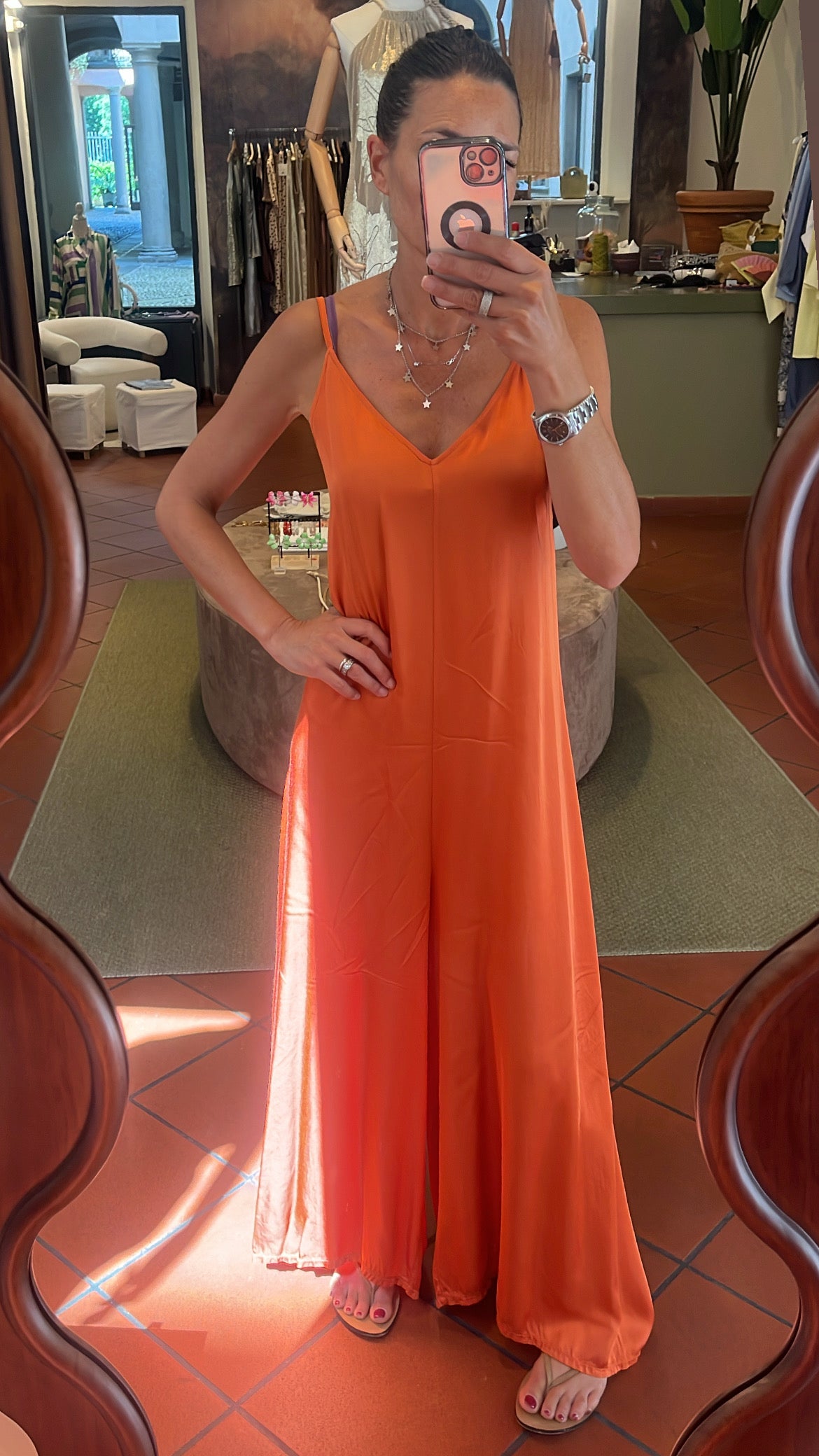 Tuta arancio